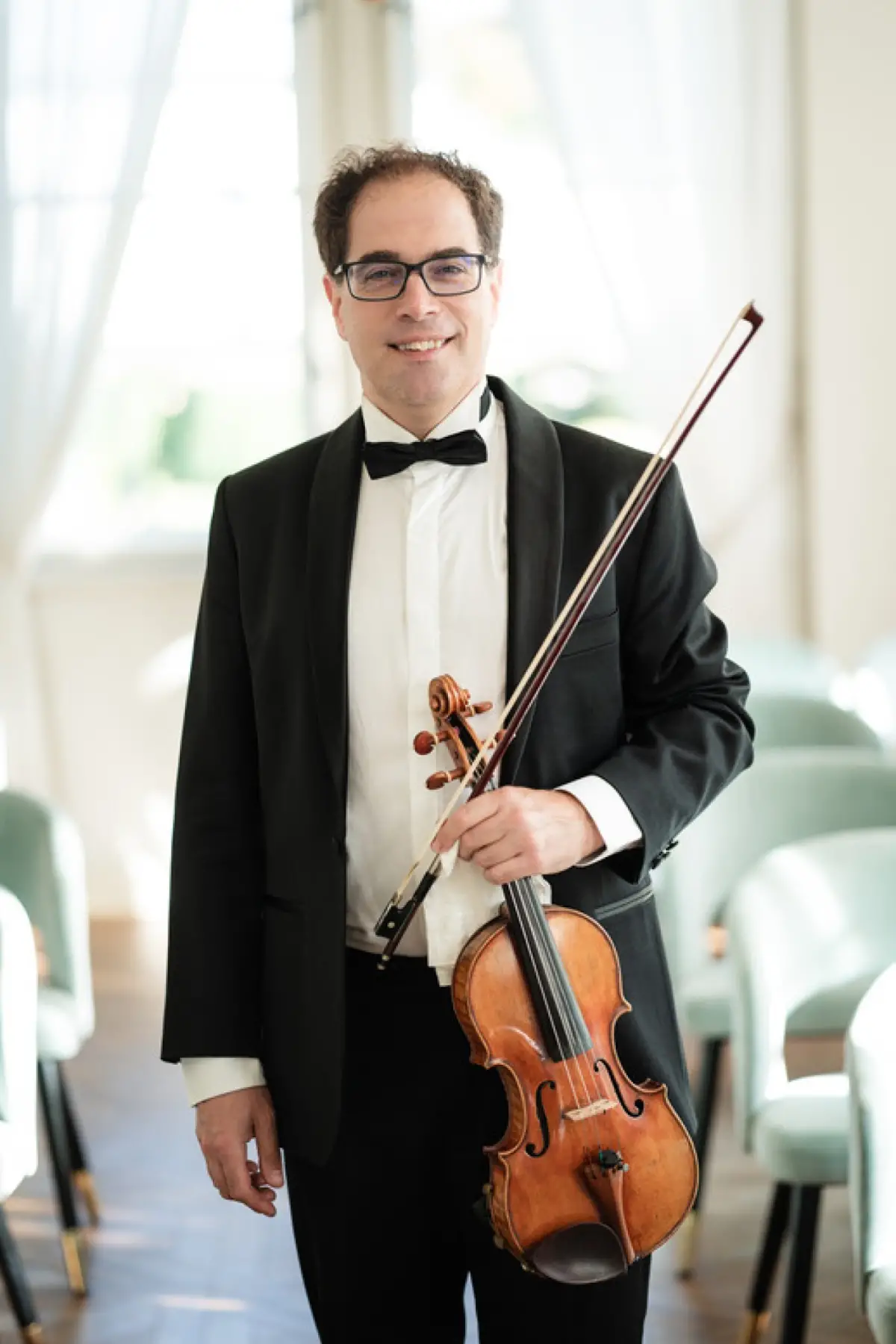 Dr. Déri Tamás - hegedű Dr. Déri Tamás - hegedű