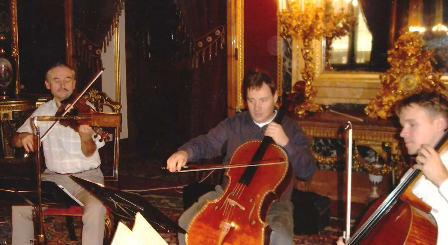 Mesébe illő történetek 3.